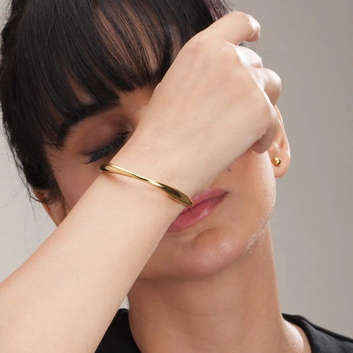 Irregular Bangle – Sculptural Recycled Gold or Silver Bracelet | LUCID