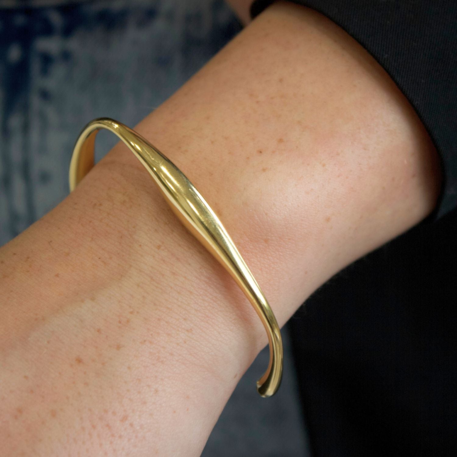 Irregular Bangle – Sculptural Recycled Gold or Silver Bracelet | LUCID