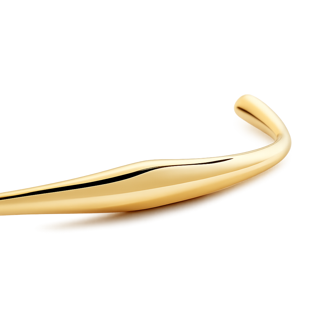 irregular bangle details in gold