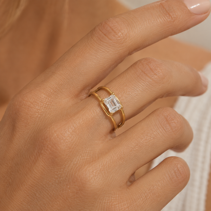 Hypnotic Ring