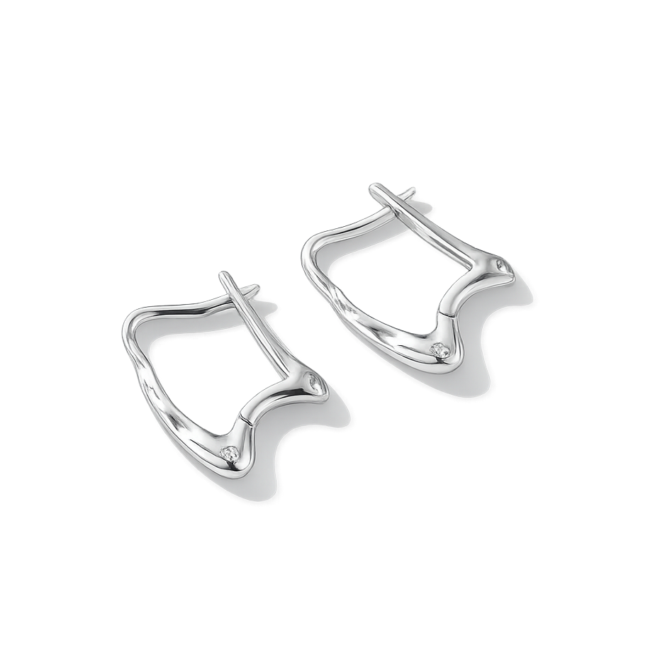 light weight hoops earrings in silver