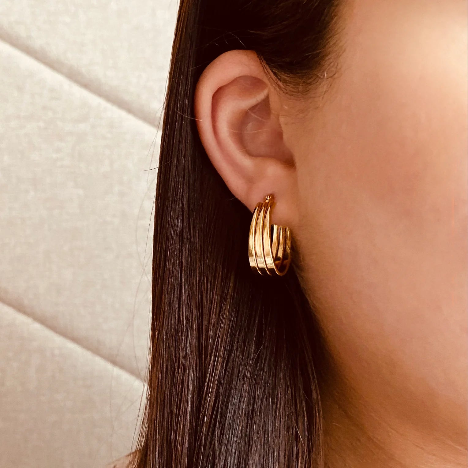 Mini Statement Hoops – Lightweight Chunky Hoops in Recycled Gold | LUCID