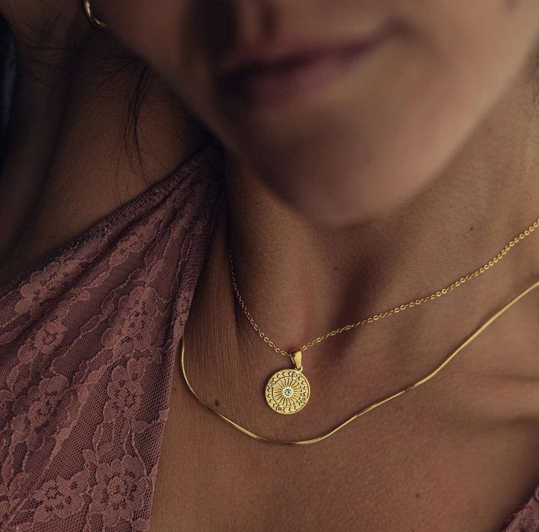 Halo Pendant Necklace  – Recycled Gold Symbolic Jewellery | LUCID